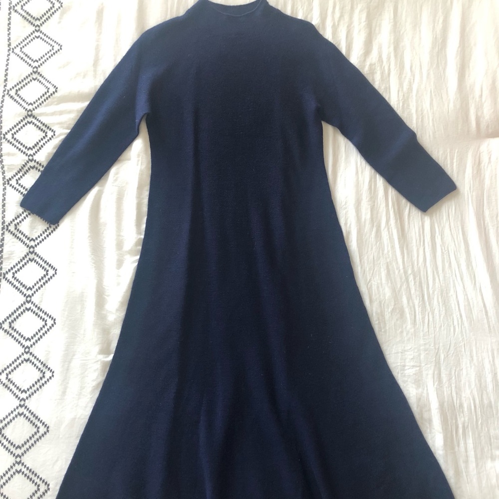Women’s knit dress(UNIQLO: XS)